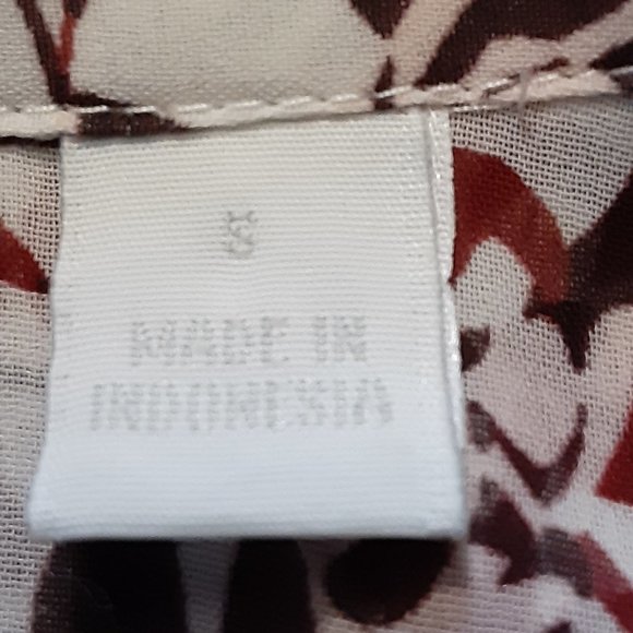 NEW YORK & COMPANY/L-S/CHIFFON BLOUSE/SMALL - Picture 9 of 11